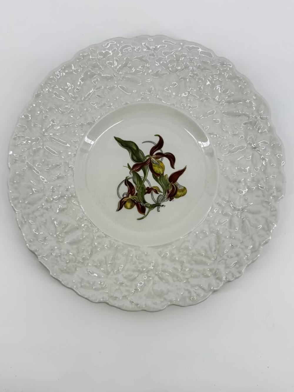 Royal Cauldon Bristol Ironstone Woodstock "Lady's Slipper" 9.25" Plate
